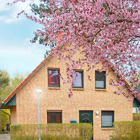 Cozy In Roebel With View Ferienhaus *